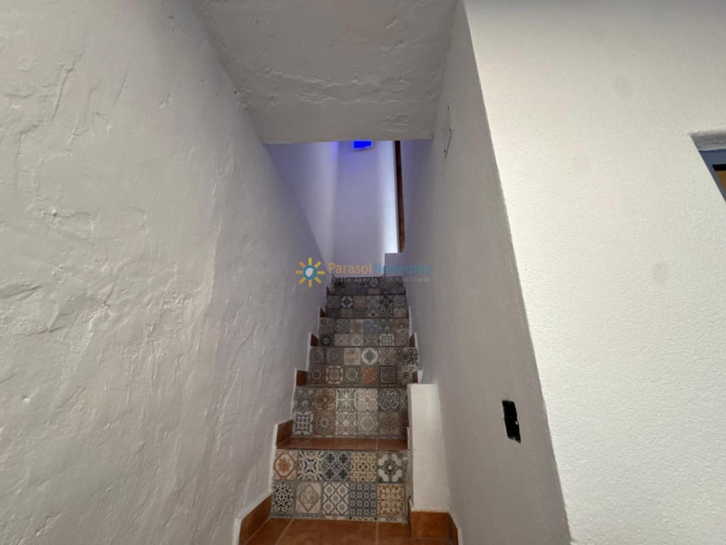 3 makuuhuone Omakotitalo myytävänä paikassa Oliva - 157 000 € (Ref: 9654443)