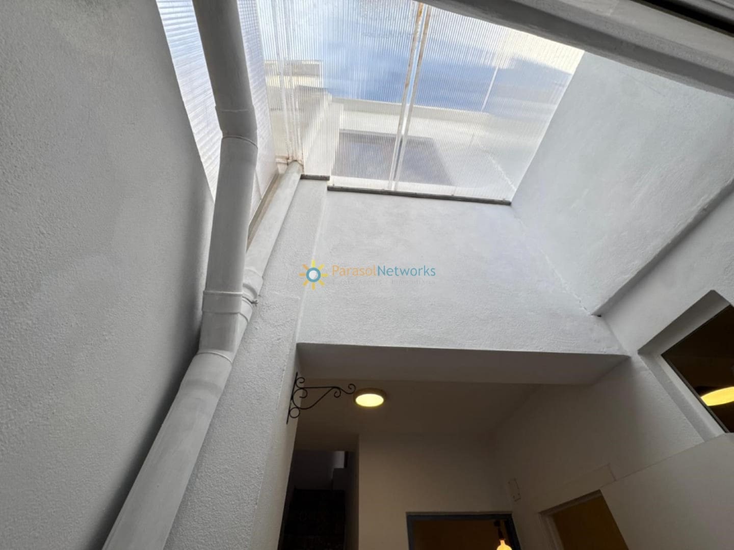 3 makuuhuone Omakotitalo myytävänä paikassa Oliva - 157 000 € (Ref: 9654443)