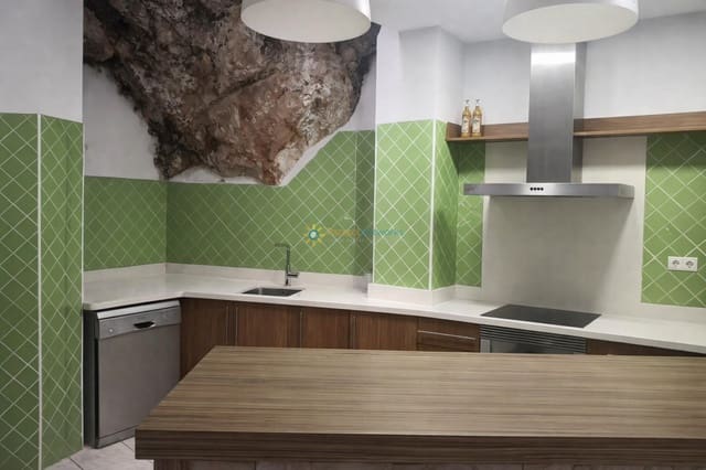 Casa de 4 habitaciones en La Font d'En Carròs en venta - 160.000 € (Ref: 9656381)