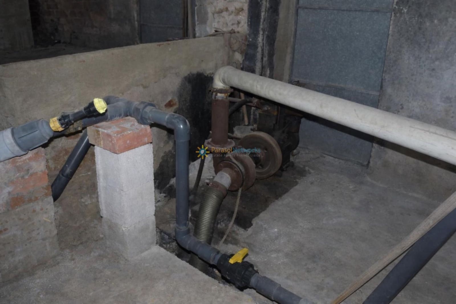 Finca/Casa Rural de 2 habitaciones en Pego en venta con garaje - 200.000 € (Ref: 9658087)