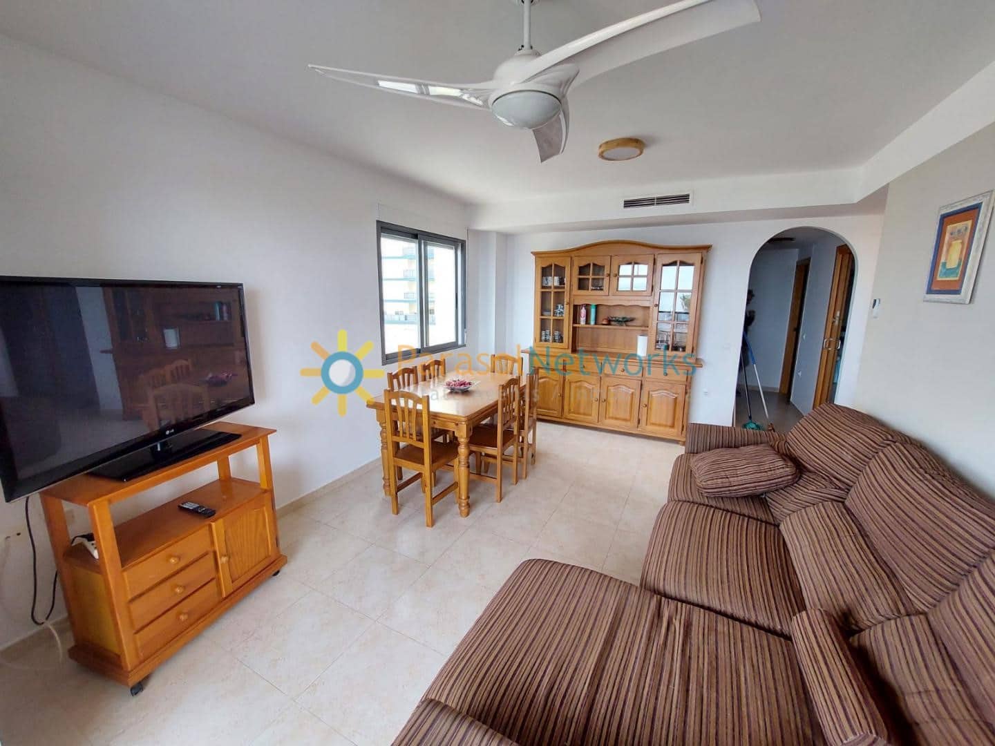 3 slaapkamer Appartement te huur in Guardamar de la Safor met zwembad garage - € 700 (Ref: 9665624)