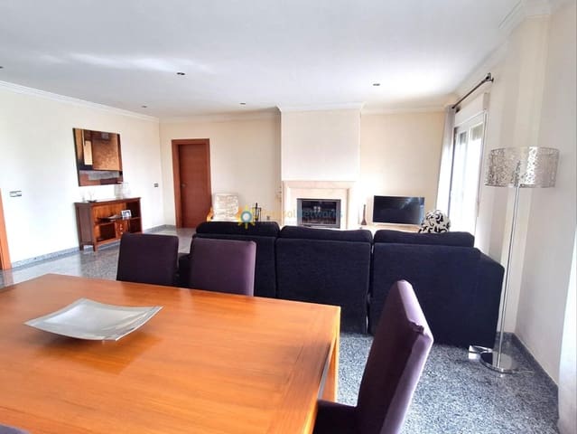 4 soverom Villa til salgs i L'Olleria - € 295 000 (Ref: 9665628)