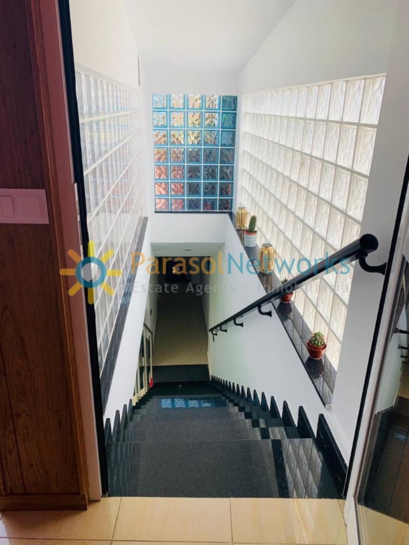 Casa de 4 habitaciones en Rafelcofer en venta - 250.000 € (Ref: 9672088)