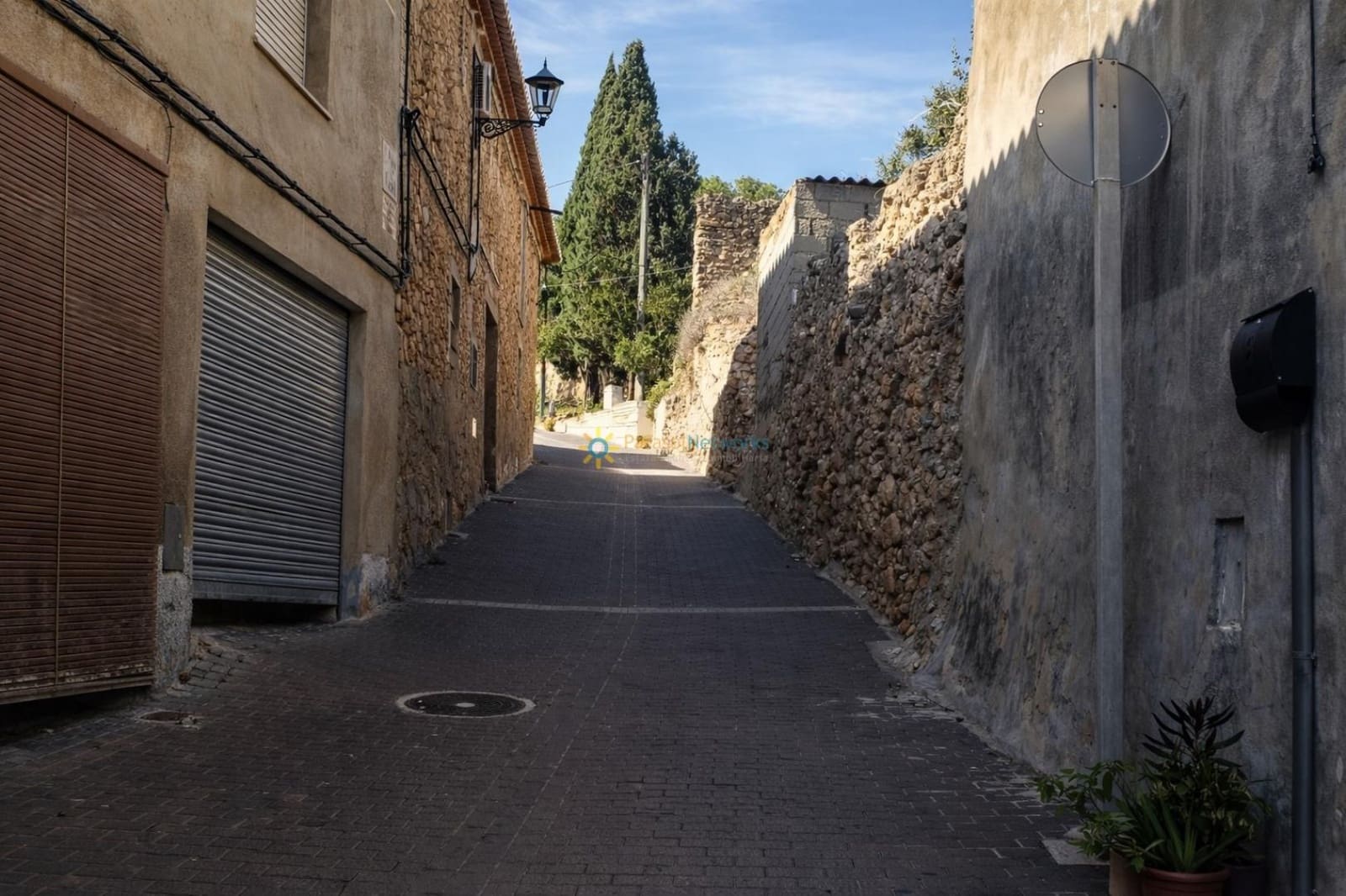 4 bedroom Townhouse for sale in Montesa - € 150,000 (Ref: 9674678)