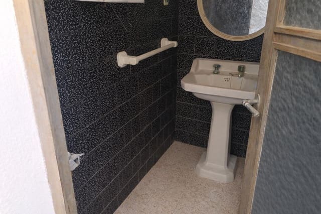 3 sypialnia Dom na sprzedaż w Llutxent - 55 000 € (Ref: 9679258)