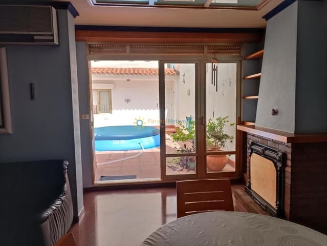 3 chambre Maison de Ville à vendre à Oliva Pueblo, Oliva avec garage - 275 000 € (Ref: 9679297)