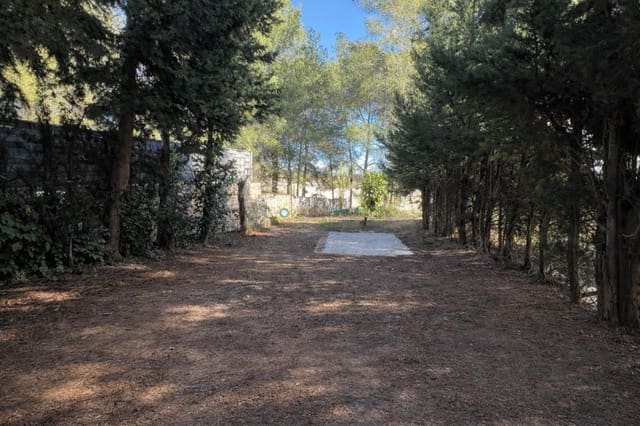 3 bedroom Villa for sale in L'Olleria - € 60,000 (Ref: 9683906)