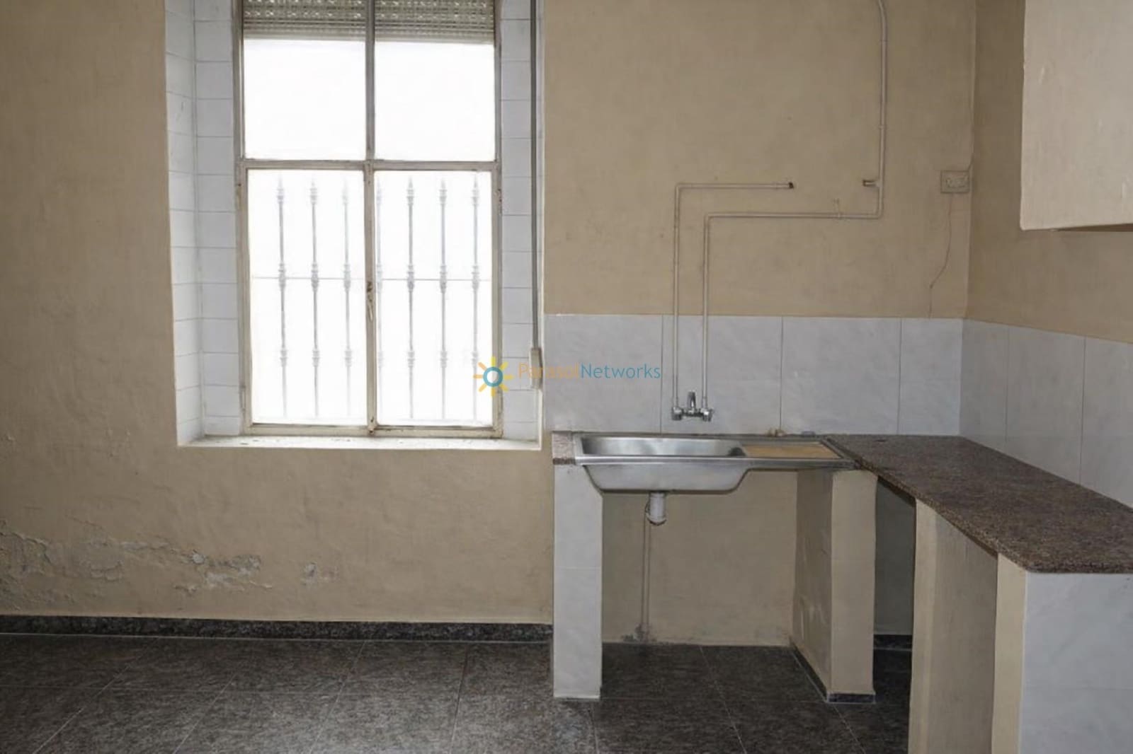 9 sypialnia Finka/Dom wiejski na sprzedaż w Benifairo de la Valldigna z garażem - 550 000 € (Ref: 9685666)