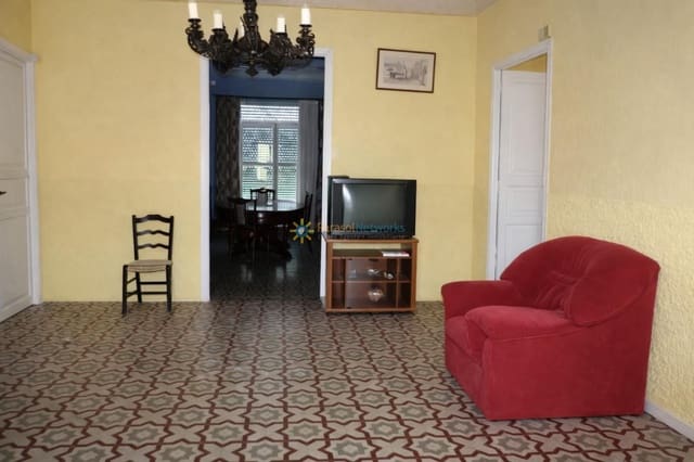 9 sypialnia Finka/Dom wiejski na sprzedaż w Benifairó de la Valldigna z garażem - 550 000 € (Ref: 9685666)