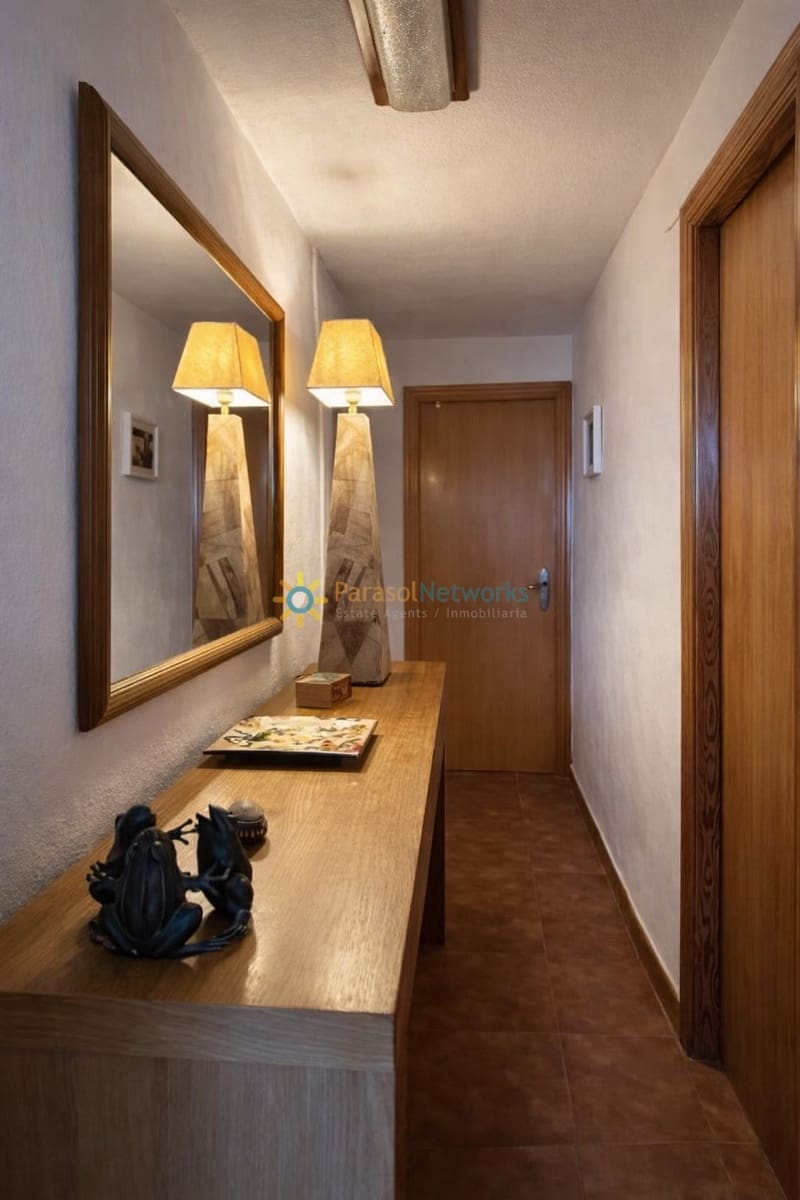 3 soverom Villa til salgs i Ontinyent med svømmebasseng garasje - € 165 000 (Ref: 9688449)