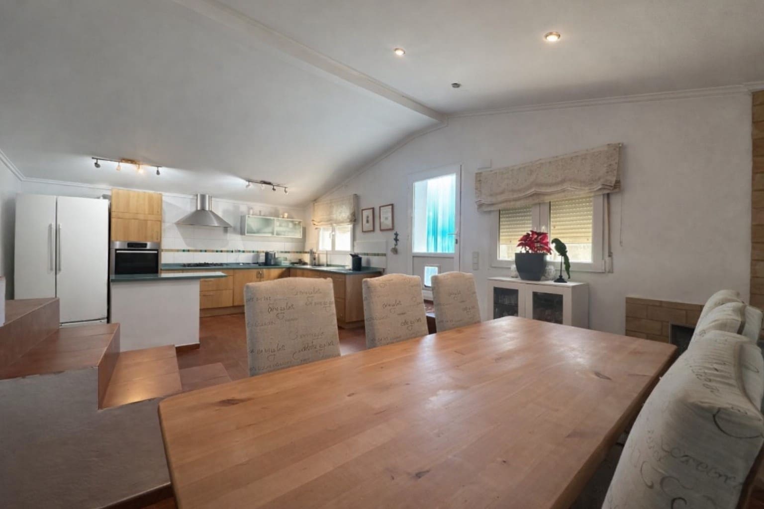 3 soverom Villa til salgs i Ontinyent med svømmebasseng garasje - € 165 000 (Ref: 9688449)