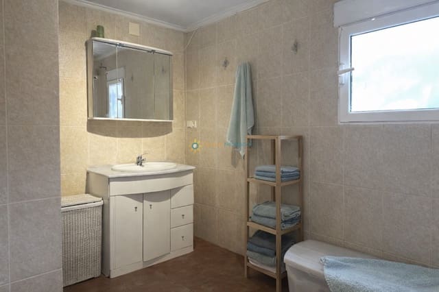 3 soverom Villa til salgs i Ontinyent med svømmebasseng garasje - € 165 000 (Ref: 9688449)