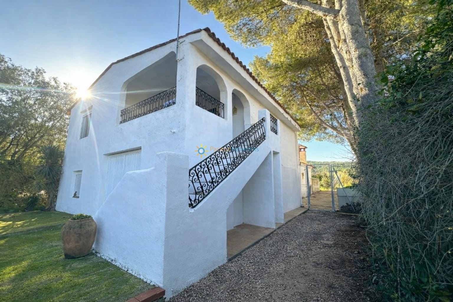 3 soverom Villa til salgs i Ontinyent med svømmebasseng garasje - € 165 000 (Ref: 9688449)