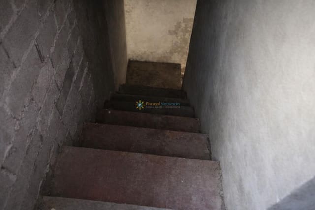 Casa de 5 habitaciones en Benigánim en venta con garaje - 45.000 € (Ref: 9688574)