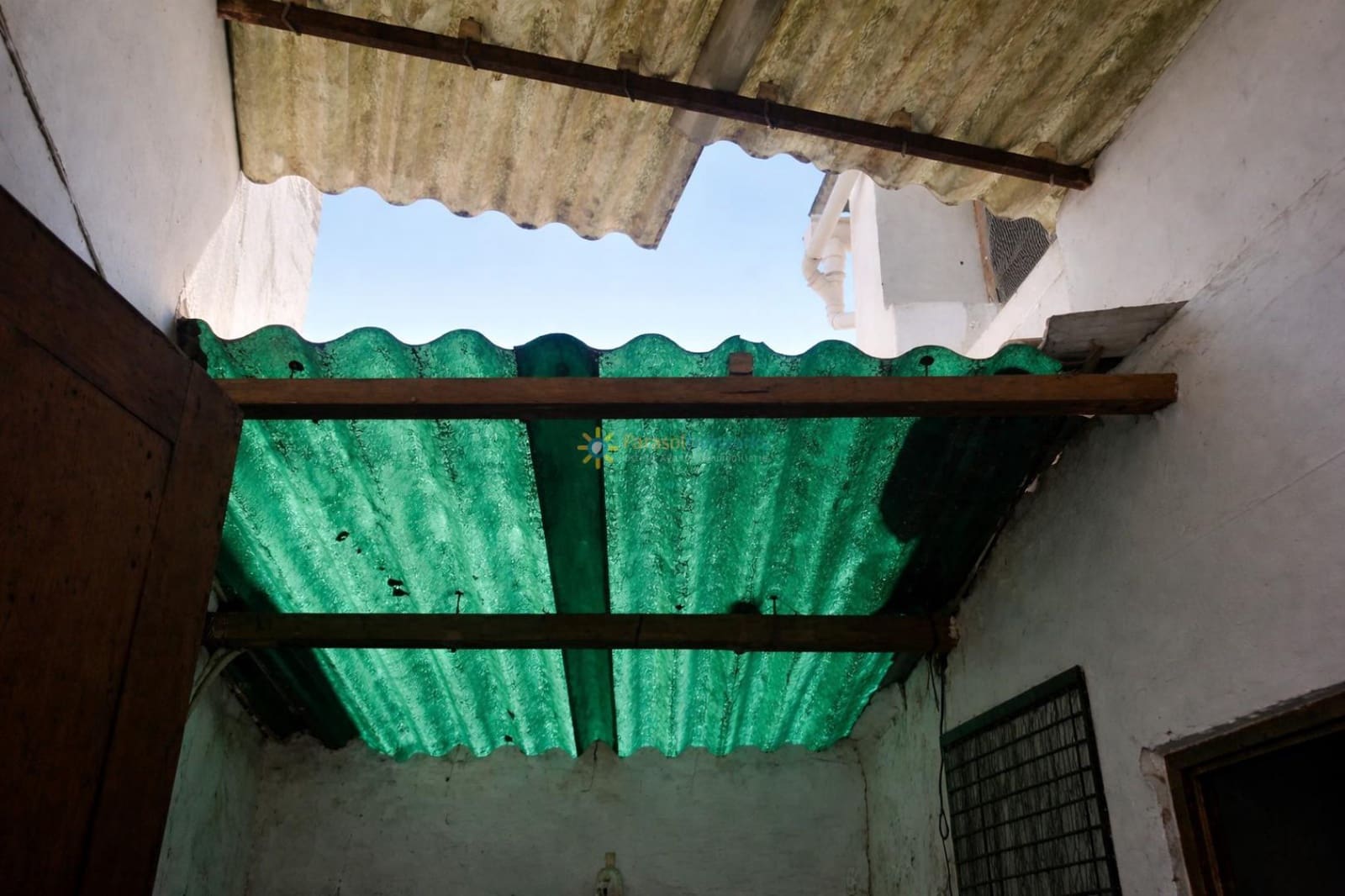 5 slaapkamer Huis te koop in Beniganim met garage - € 45.000 (Ref: 9688574)