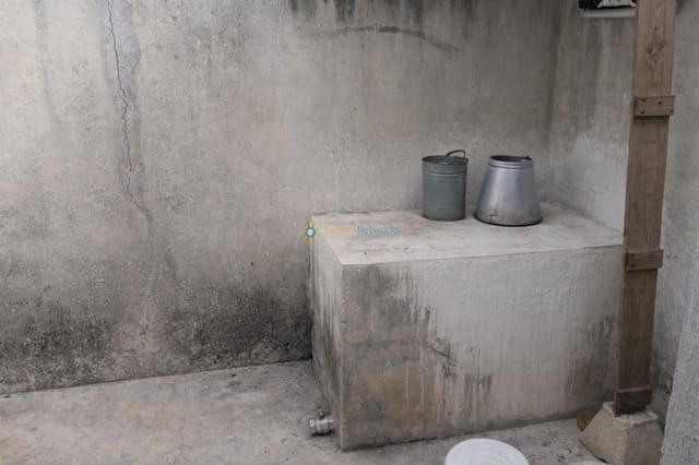 Villa/Maison à vendre à Benigánim avec garage - 88 000 € (Ref: 9694527)