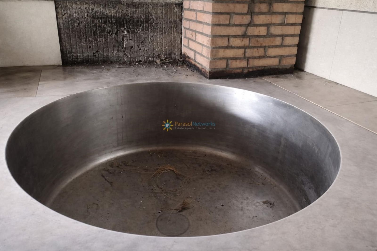 Villa for sale in Beniganim with garage - € 88,000 (Ref: 9694527)