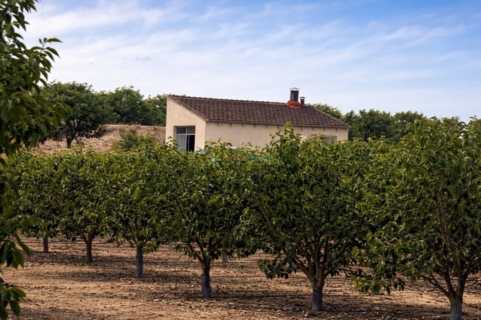 Villa for sale in Beniganim with garage - € 88,000 (Ref: 9694527)