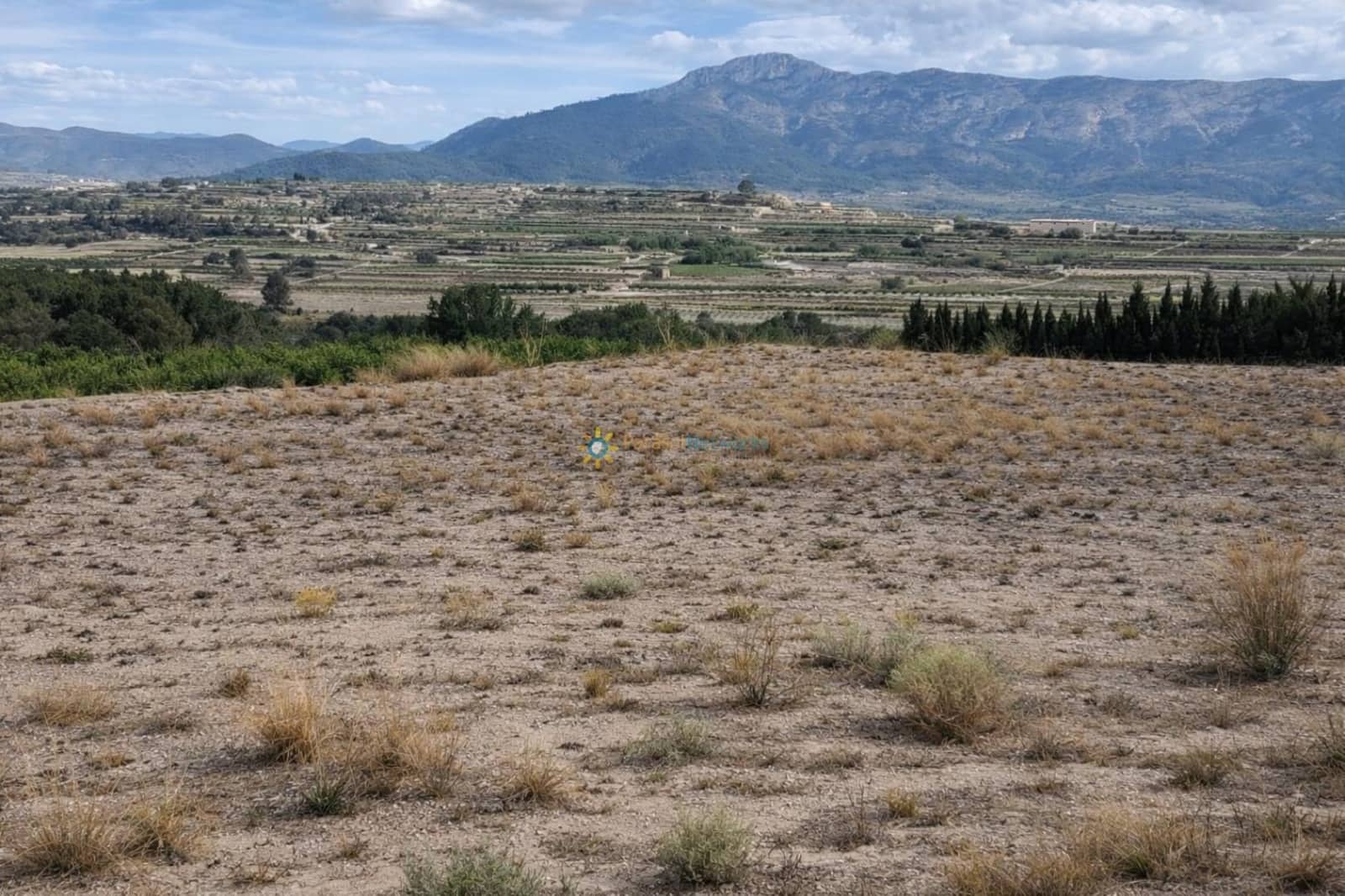 Villa for sale in Beniganim with garage - € 88,000 (Ref: 9694527)