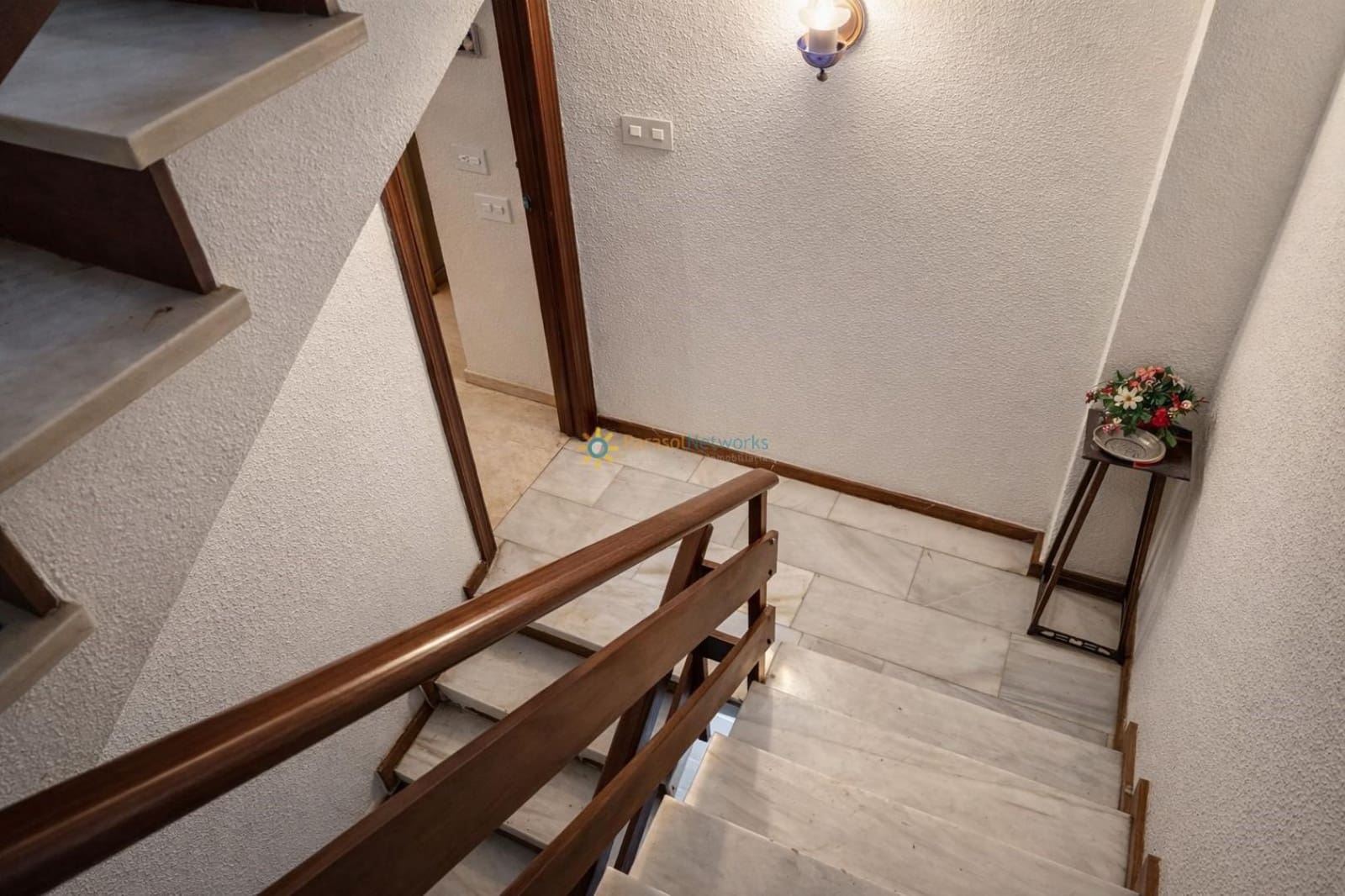 4 bedroom Townhouse for sale in Simat de la Valldigna with garage - € 170,000 (Ref: 9714159)