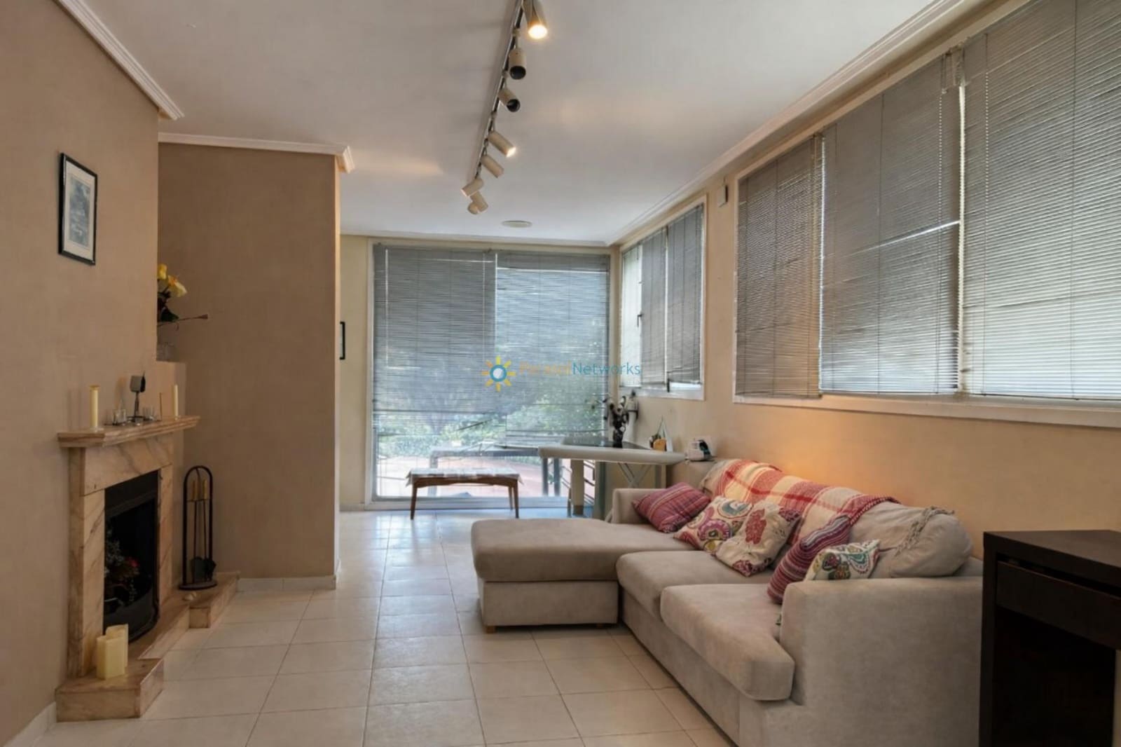 6 bedroom Villa for sale in Ontinyent with pool - € 465,000 (Ref: 9714293)