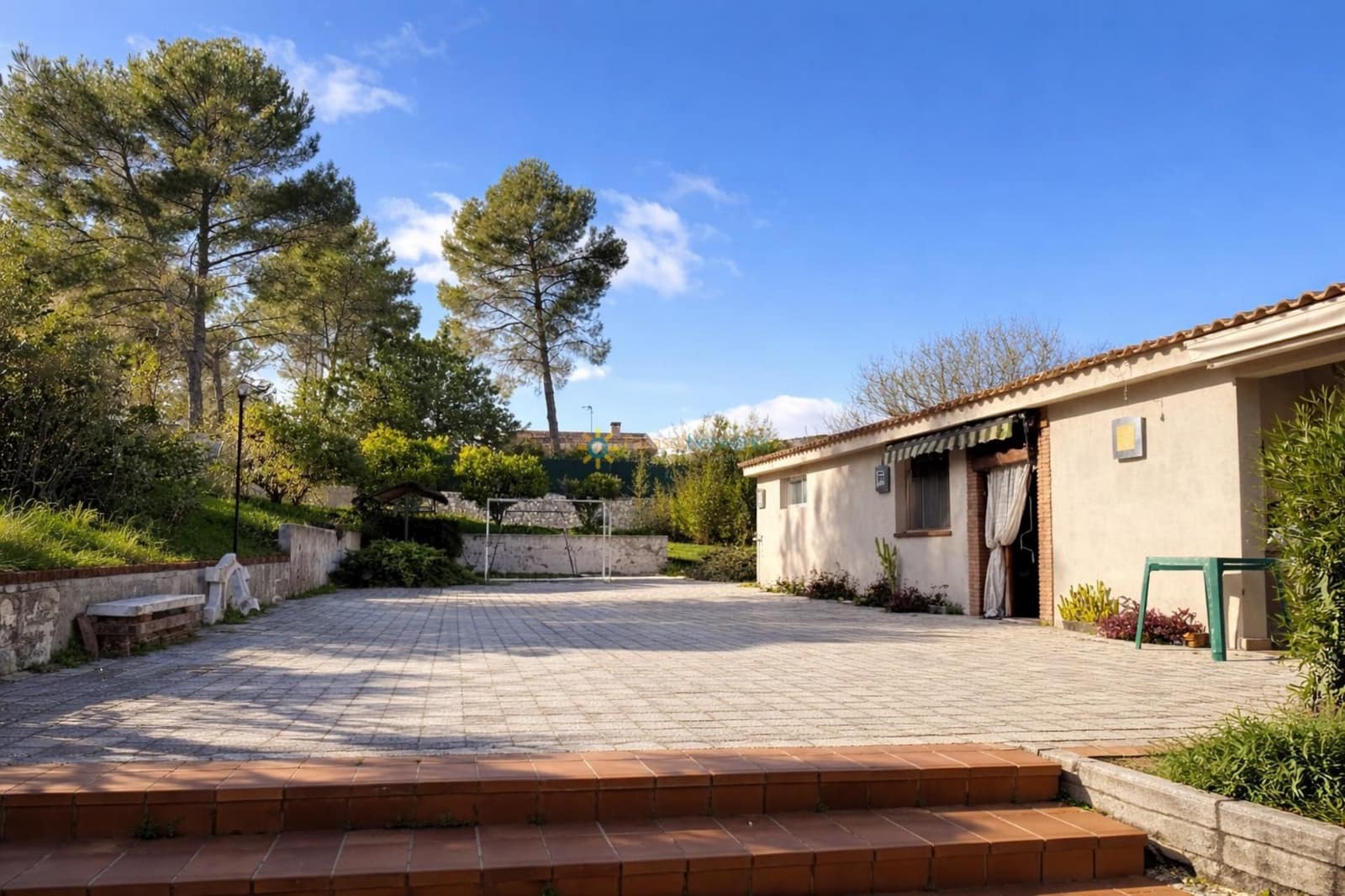 6 bedroom Villa for sale in Ontinyent with pool - € 465,000 (Ref: 9714293)