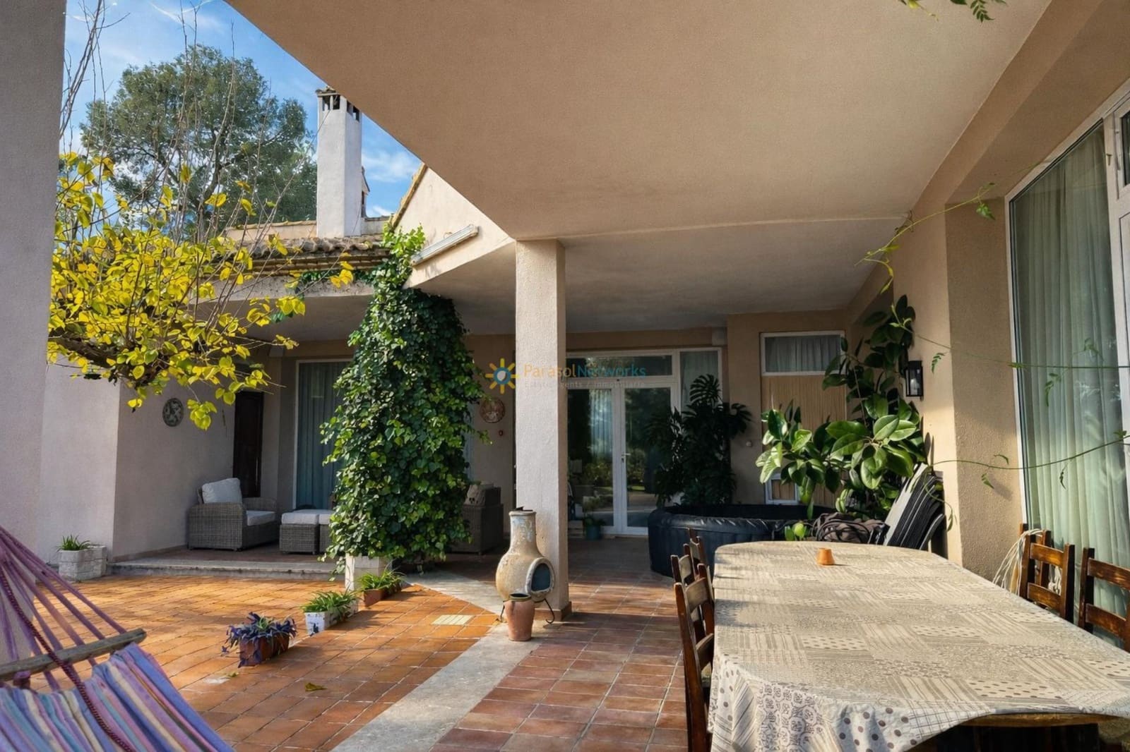 6 bedroom Villa for sale in Ontinyent with pool - € 465,000 (Ref: 9714293)