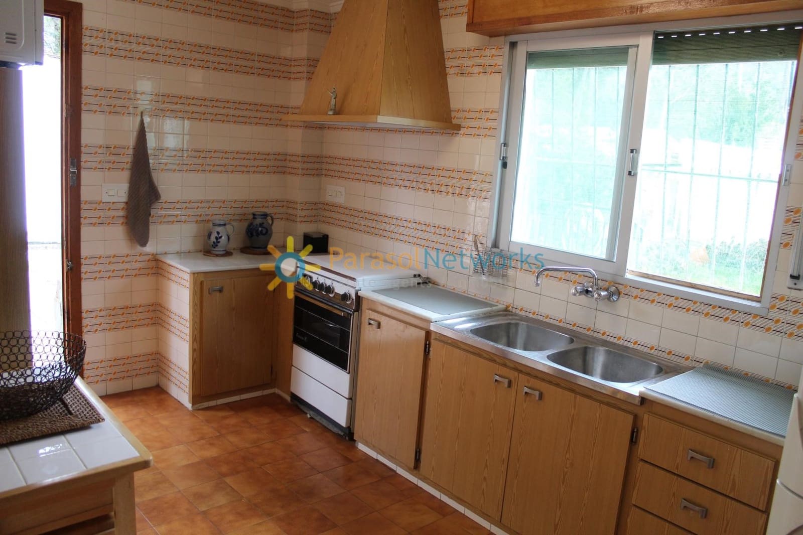 3 bedroom Villa for rent in Barx - € 1,000 (Ref: 9716777)