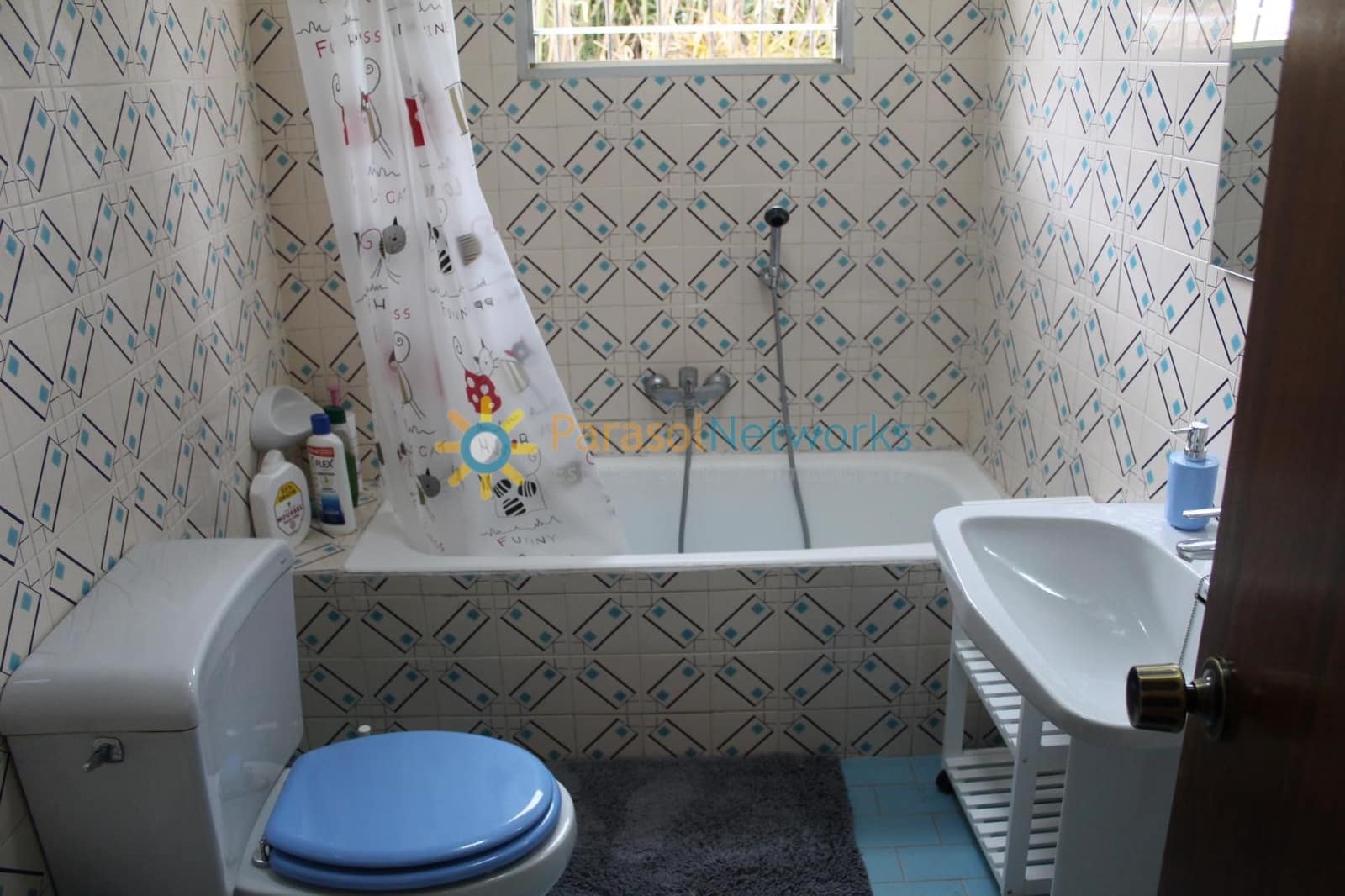 3 bedroom Villa for rent in Barx - € 1,000 (Ref: 9716777)