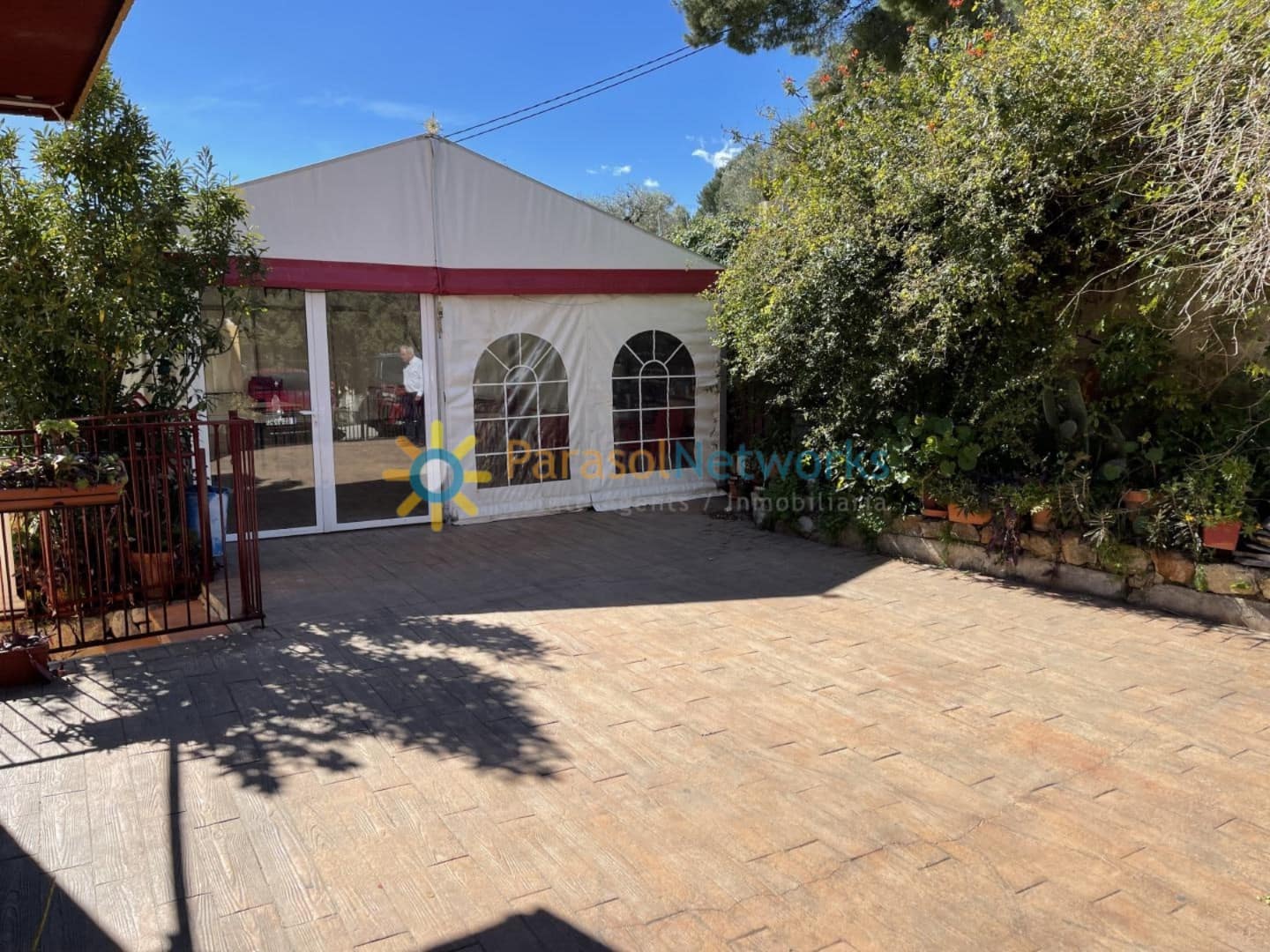 10 bedroom Business for sale in Ador with pool - € 823,000 (Ref: 9719191)