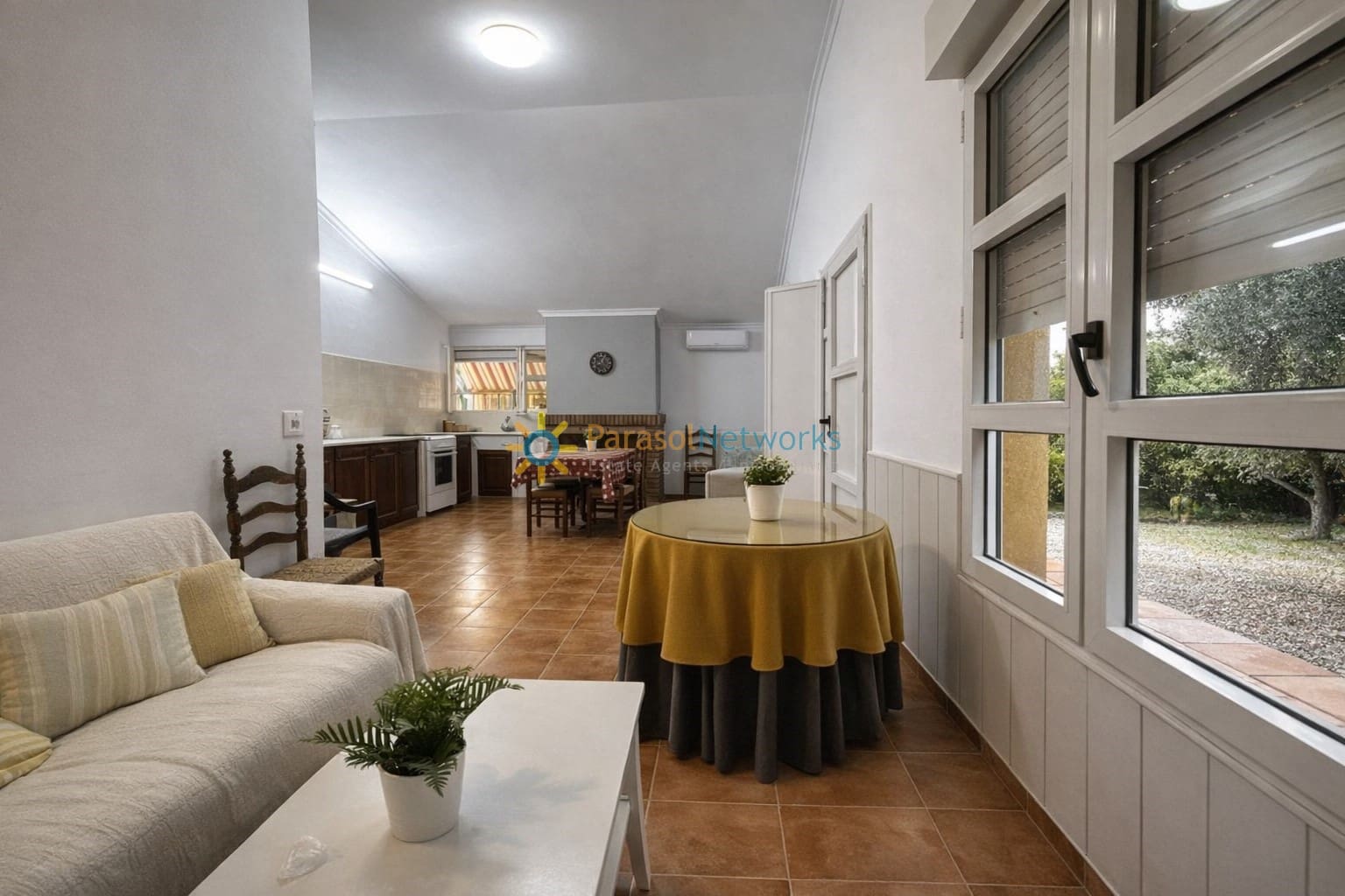 3 bedroom Villa for sale in Ontinyent with pool garage - € 210,000 (Ref: 9719344)