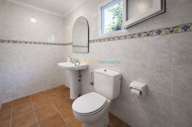 3 soveværelse Villa til salg i Ontinyent med swimmingpool garage - € 210.000 (Ref: 9719344)