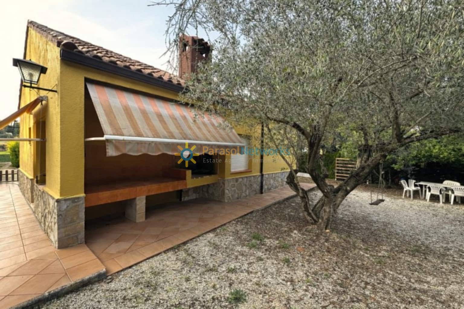 3 bedroom Villa for sale in Ontinyent with pool garage - € 210,000 (Ref: 9719344)