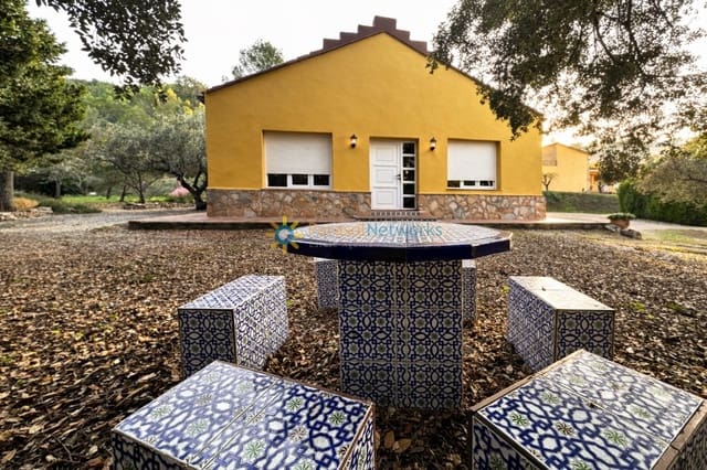 3 soveværelse Villa til salg i Ontinyent med swimmingpool garage - € 210.000 (Ref: 9719344)