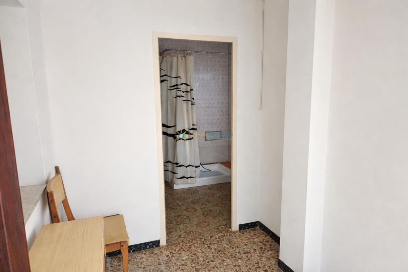 6 bedroom Townhouse for sale in Sumacarcer - € 78,000 (Ref: 9720655)