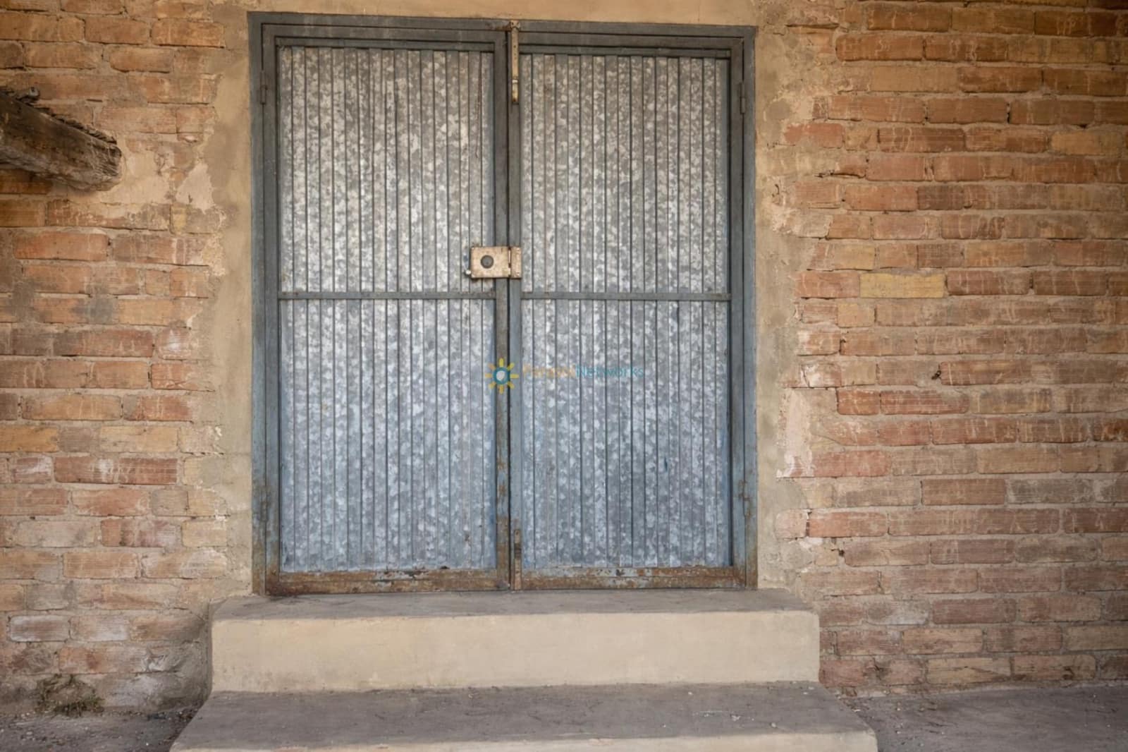 6 bedroom Townhouse for sale in Sumacarcer - € 78,000 (Ref: 9720655)