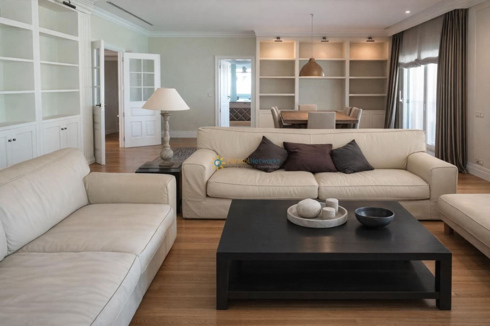 5 bedroom Villa for sale in Gandia with pool garage - € 1,100,000 (Ref: 9725062)