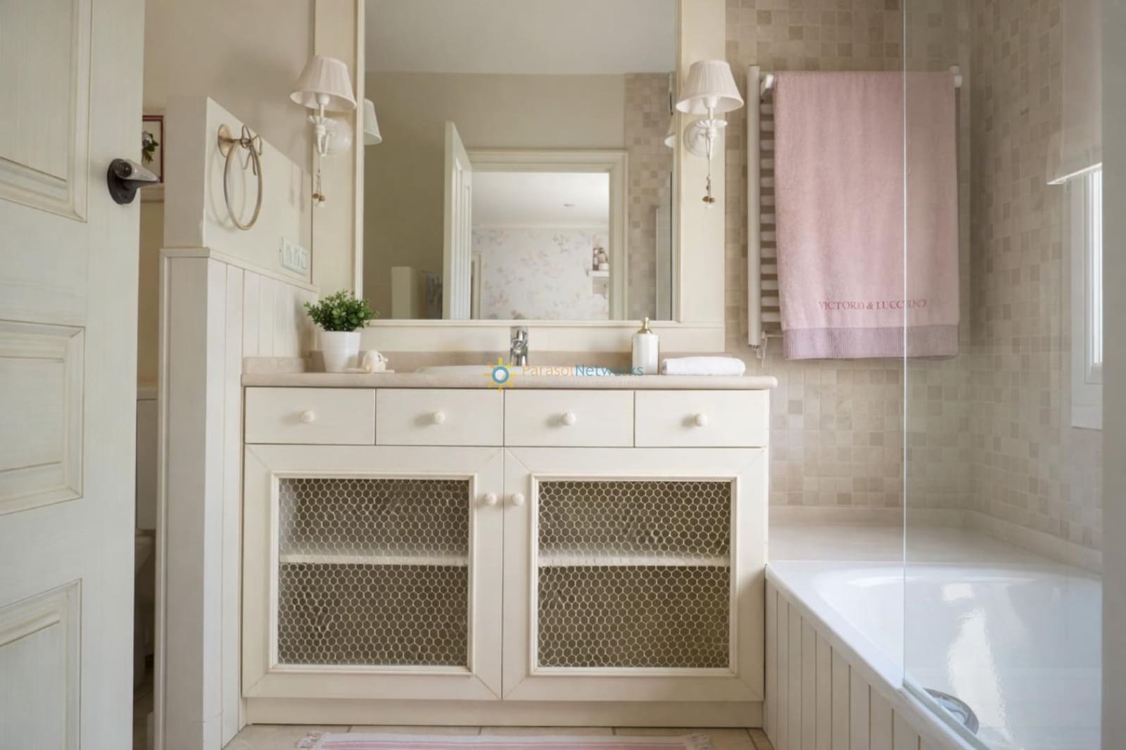 5 bedroom Villa for sale in Gandia with pool garage - € 1,100,000 (Ref: 9725062)