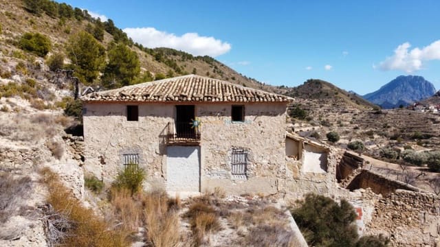 Ruine à vendre à Relleu - 190 000 € (Ref: 9731380)