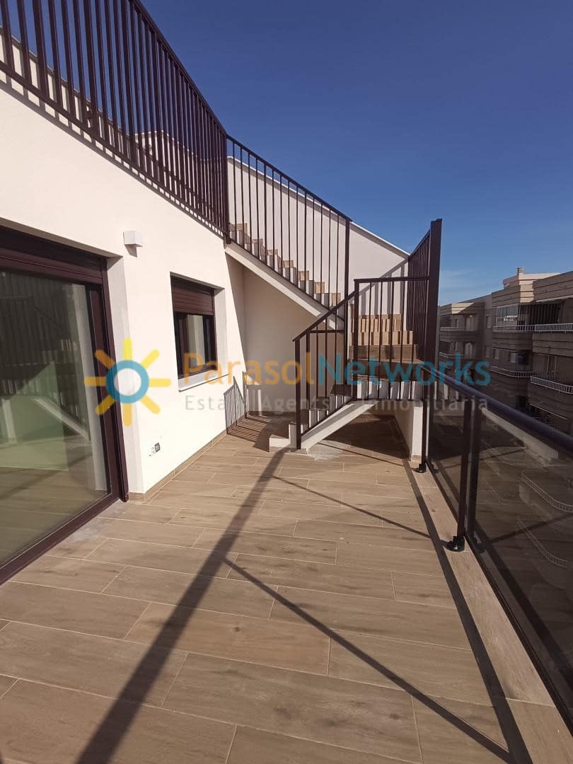 3 bedroom Apartment for rent in Daimus with pool garage - € 1,400 (Ref: 9736015)