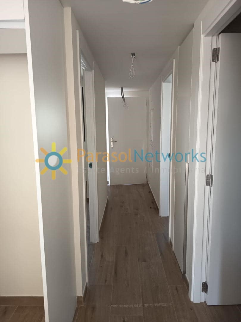 3 bedroom Apartment for rent in Daimus with pool garage - € 1,400 (Ref: 9736015)