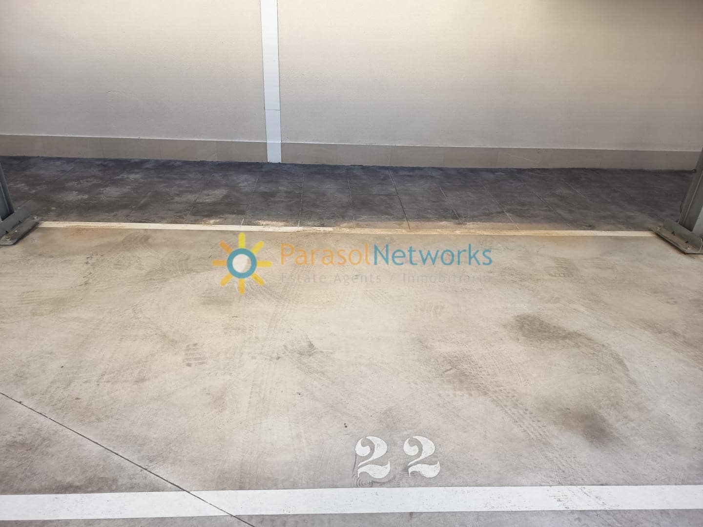 3 bedroom Apartment for rent in Daimus with pool garage - € 1,400 (Ref: 9736015)