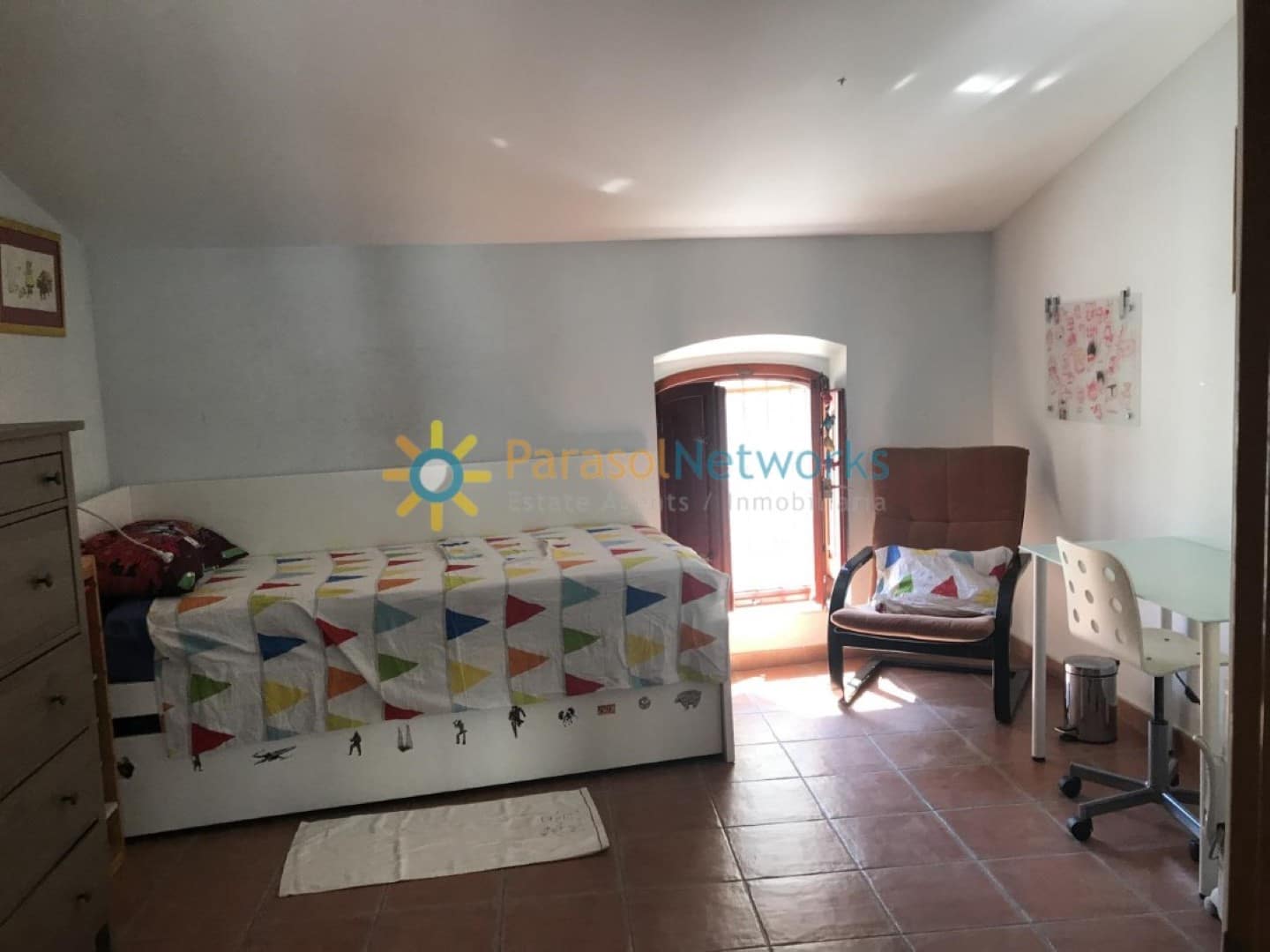 3 bedroom Townhouse for rent in Oliva - € 800 (Ref: 9737062)