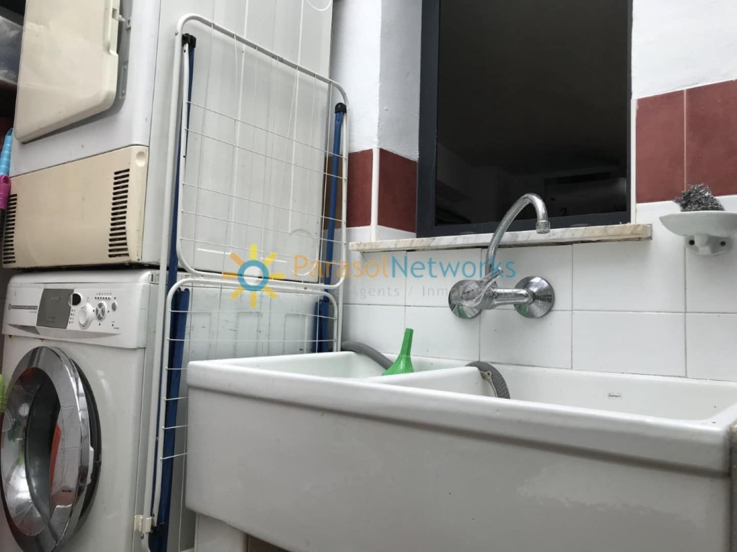 3 bedroom Townhouse for rent in Oliva - € 800 (Ref: 9737062)