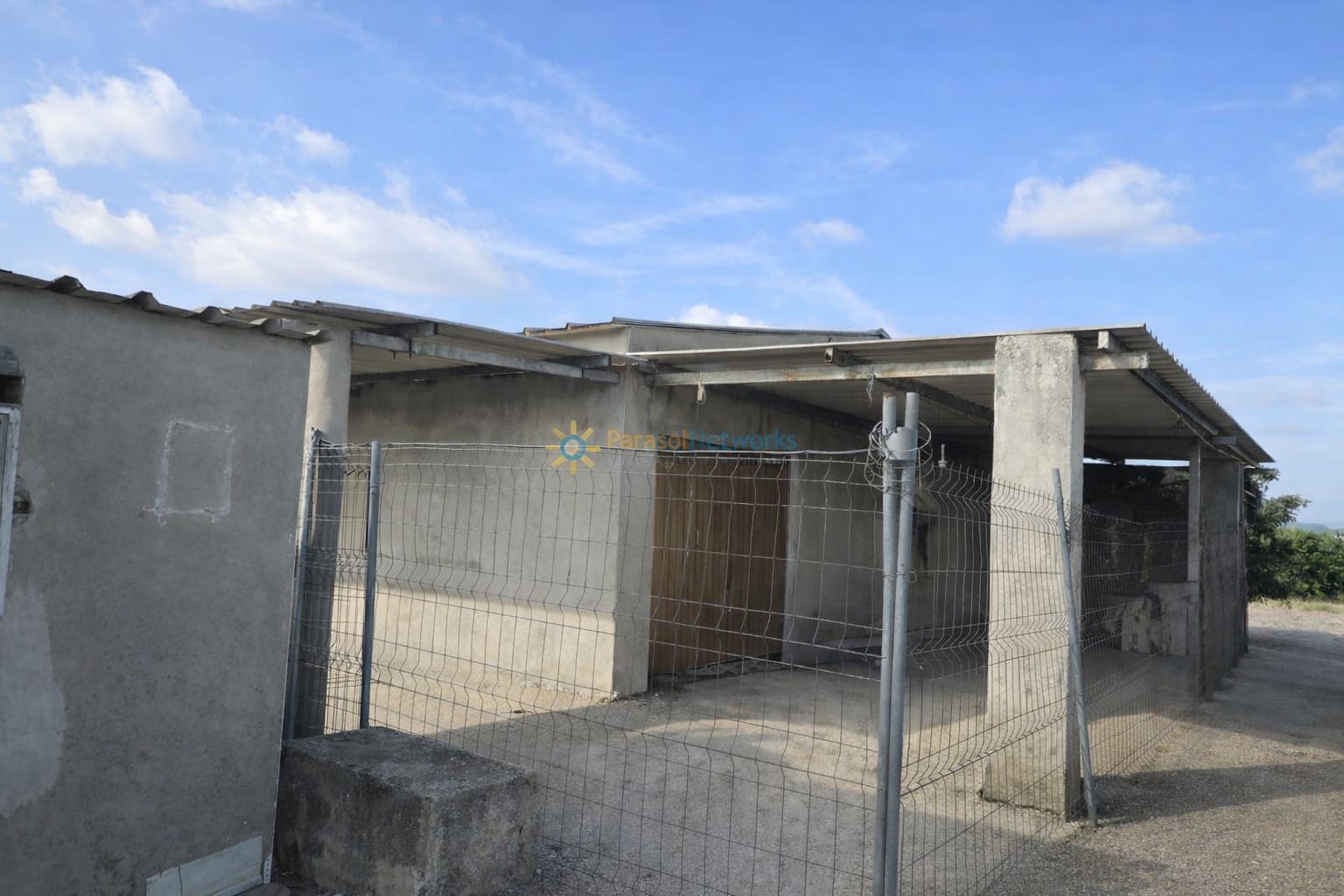 Maalaistalo myytävänä paikassa Senyera - 65 000 € (Ref: 9737175)