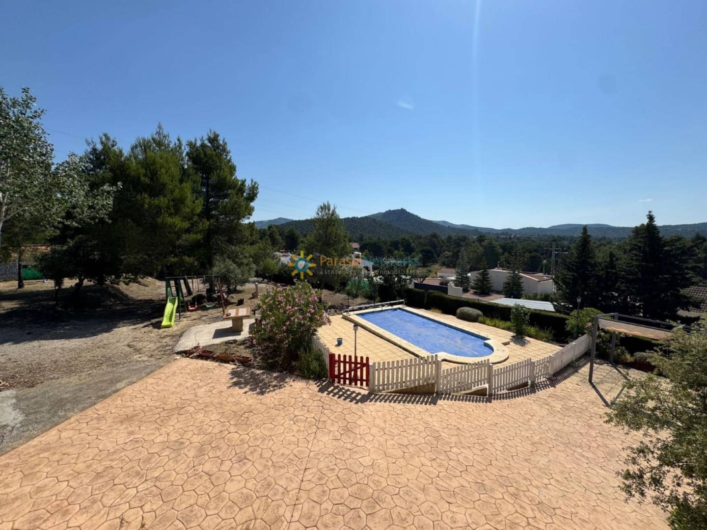 5 bedroom Villa for sale in Bocairent with pool garage - € 376,000 (Ref: 9739227)