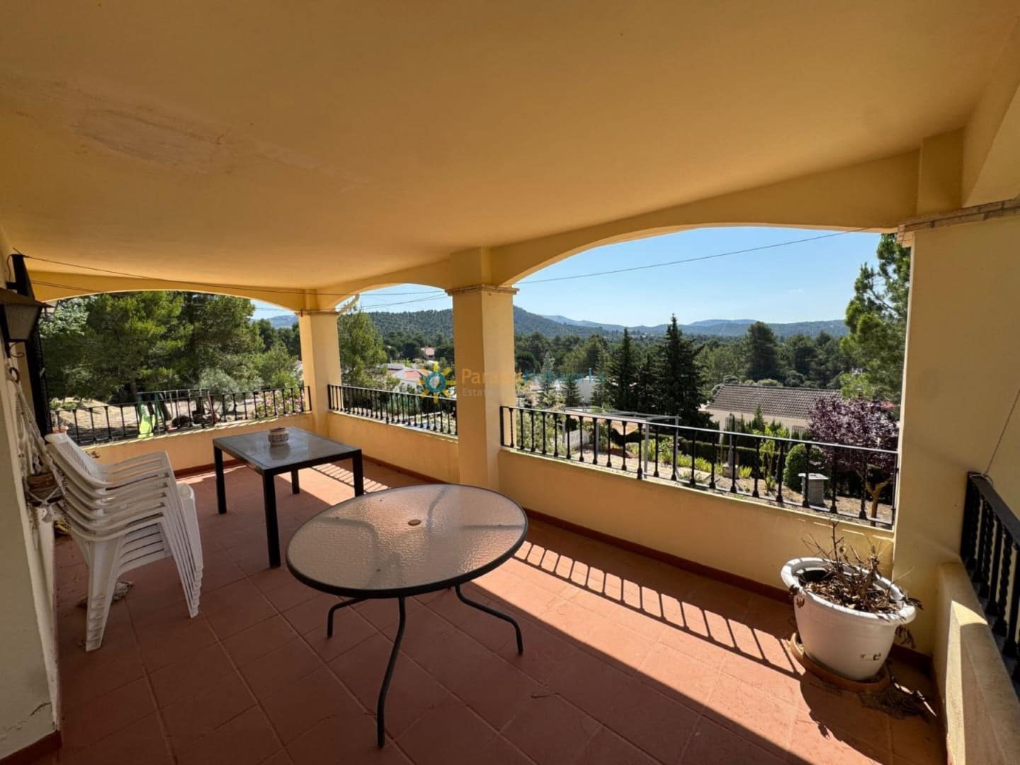 5 bedroom Villa for sale in Bocairent with pool garage - € 376,000 (Ref: 9739227)