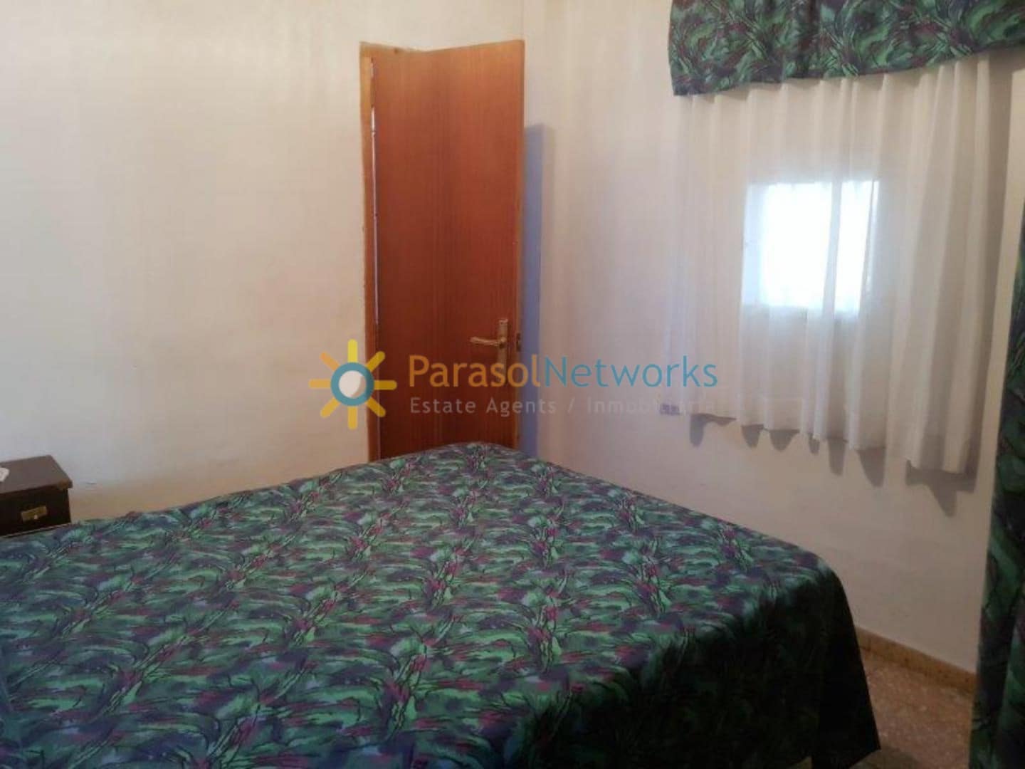 3 sypialnia Willa na sprzedaż w Ontinyent z garażem - 150 000 € (Ref: 9753730)