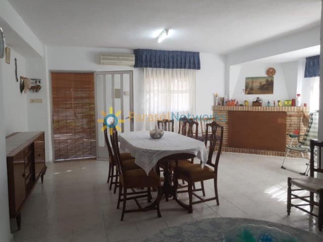 3 sypialnia Willa na sprzedaż w Ontinyent z garażem - 150 000 € (Ref: 9753730)