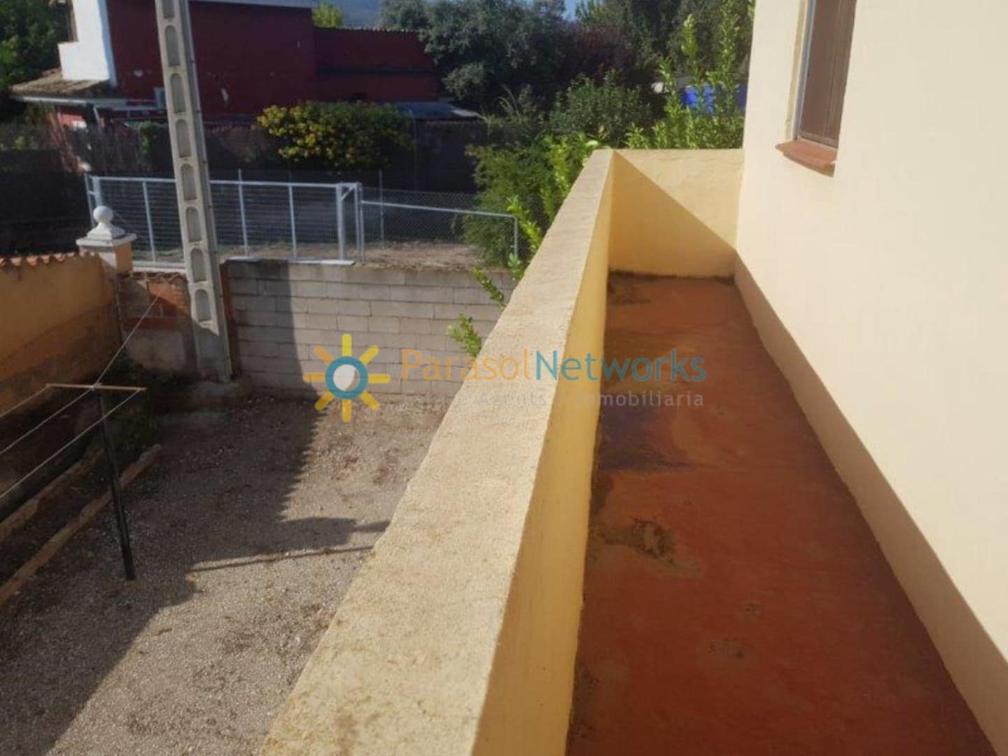 3 sypialnia Willa na sprzedaż w Ontinyent z garażem - 150 000 € (Ref: 9753730)